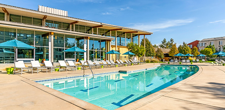 Resort style pool with swimming lanes